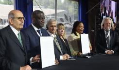 Signature du Manifeste Normandie pour la Paix 