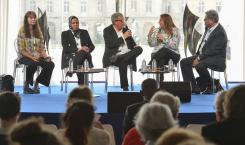 Debate Commemorating, recounting, educating : Marwa Mansouri