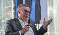 Conference Defining a new peace : Alexandre Zouev 