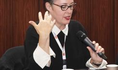 Débat Les femmes leaders pour la paix: Sarah Taylor