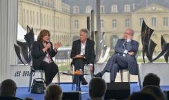 Focus Iran, Corée, Brexit : Nicole Gnesotto et Hubert Védrine