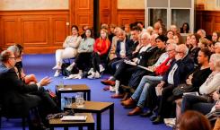 Debate Islam in international relations