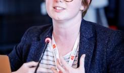 Debate What role for local and regional authorities in peace building? Kelly Mcbride