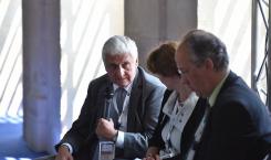 Debate Ukraine: an example of a “hybrid conflict”? ? Alexandre Orlov 