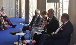 Debate Ukraine: an example of a “hybrid conflict”?  Antoine Arjakovsky 