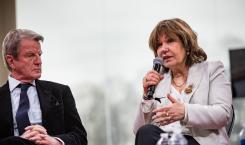  Is there a world leader?  Nicole Gnesotto and Bernard Kouchner