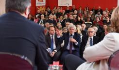  Is there a world leader?