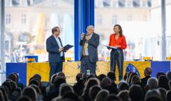 FrançoisFrançois-Xavier Priollaud, Bertrand Badie et Frédérique Bedos