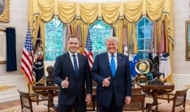 Poland, divided between Trump and the EU