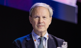 Peut-on préserver la paix grâce au droit international ? Interview de François Alabrune