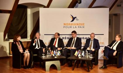 Les invités de la conférence "Avenir et perspectives pour une unité démocratique en Europe"